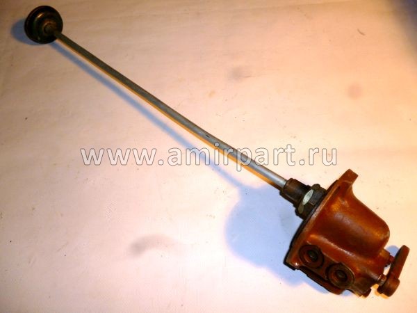 Кран распределительный 257-1104469-12