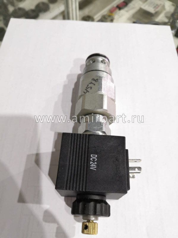 Электромагнитный клапан выдвижения стрелы KHC 24VDC 21W