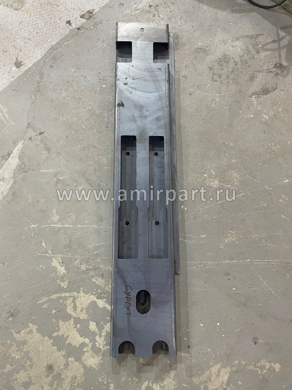 Стойка задняя правая 920 мм