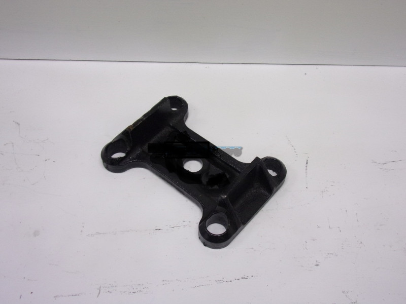 Кронштейн рессоры FUWA