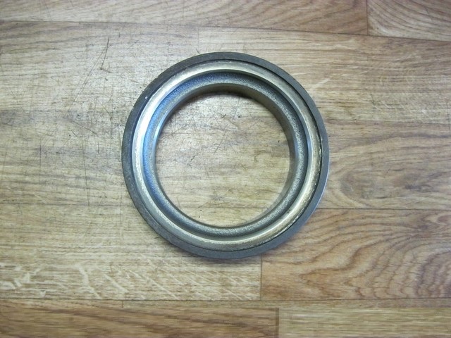 Кольцо ступицы дистанционное 1530106 SCANIA ORIGINAL