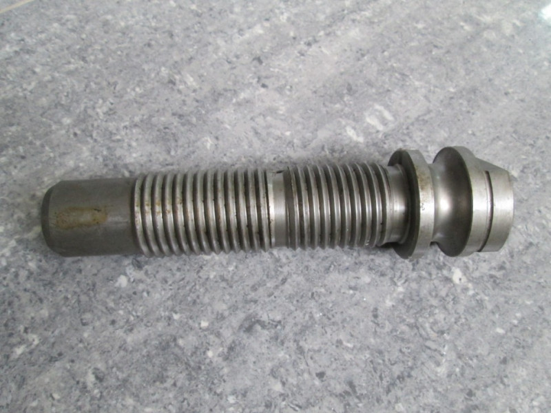 Палец рессоры передней 36.9x166/M28x4 2085822 SCANIA/ORIGINAL