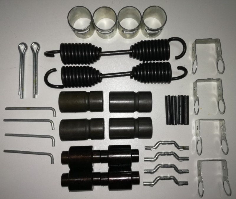 Р/к тормозных колодок FRUEHAUF (ARJA0199703) / SAMPA (090.509)