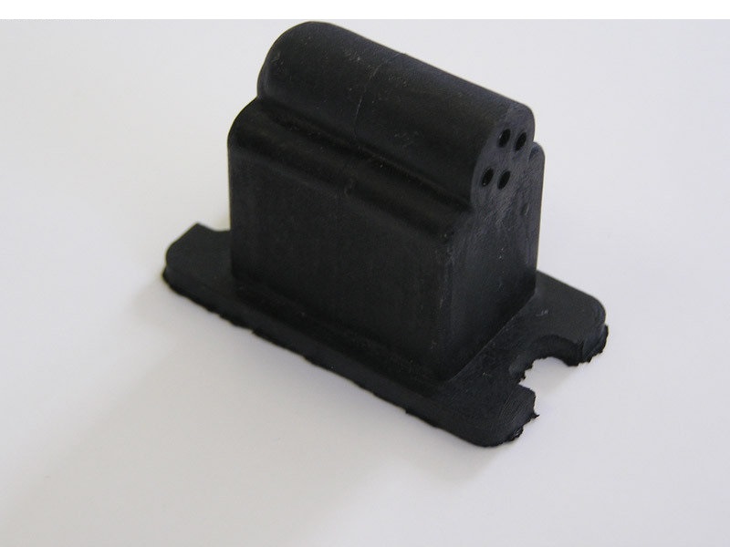 Чехол штекера заднего хода 5320-3716017 ROSTAR