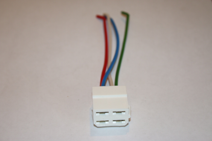 Колодка 4-конт. гнездовая 45.73739007 задних фонарей