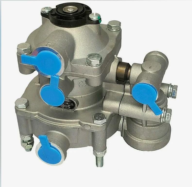 Клапан упр.тормоз.прицепа 2-х проводной с клап.обрыва 25-3522210 / Автомагнат @2005