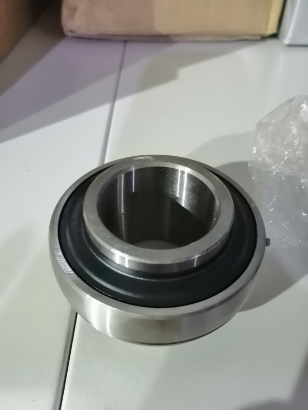 Подшипник шариковый радиальный однорядный INS-SC-107 Roller Bearing 207 X 1-7/16