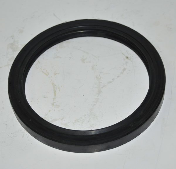 Манжета 130х160 ступицы МАЗ 500-3104038-А