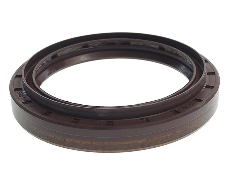 Сальник КАМАЗ-6520 редуктора правого вращения 1,2-80х105х10 черный РТР KMZ 6520-2402176