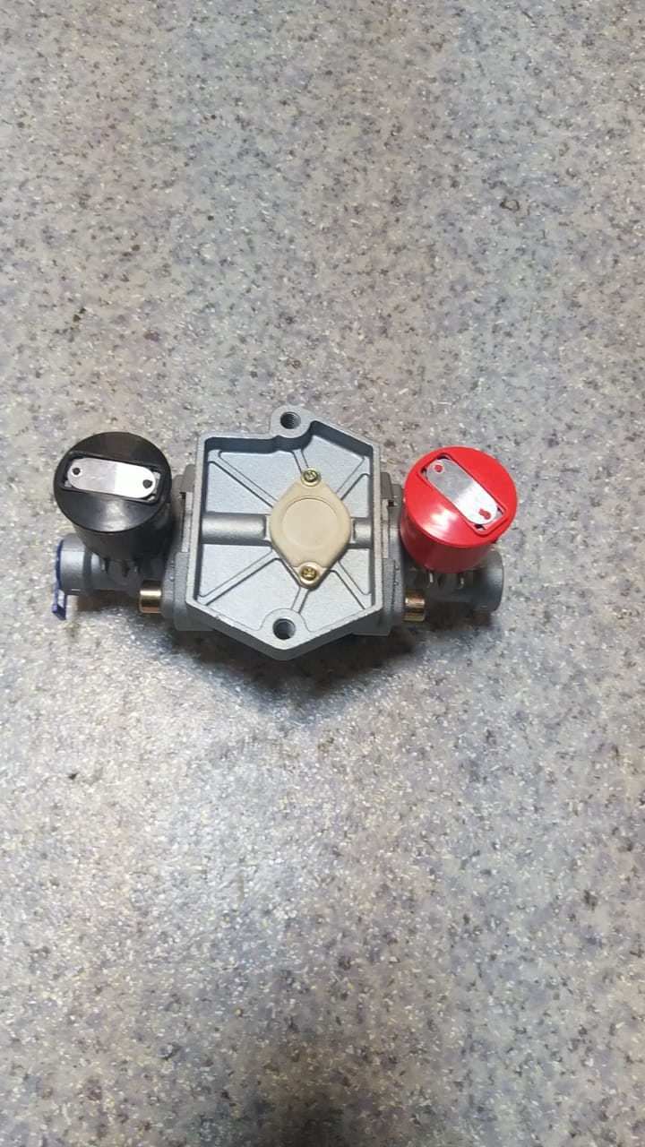 Клапан растормаживания прицепа (двойной) 9630010517 WABCO / EBS 26.01.H051 @4348