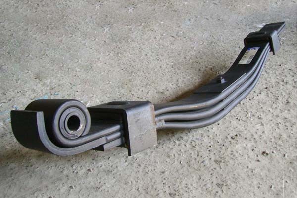Рессора 3-х листовая 100х615х700 мм 0508204420/F400Z643ZA75 Weweler