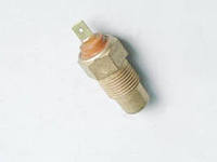 Датчик сигнализатора температуры ТМ111 (аналогТМ101) КАМАЗ,Белаз, Урал, Зил, Краз. Трактора