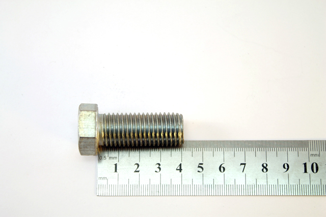 Болт М16х40х2 кронштейна 202119-П29 AMIRPART