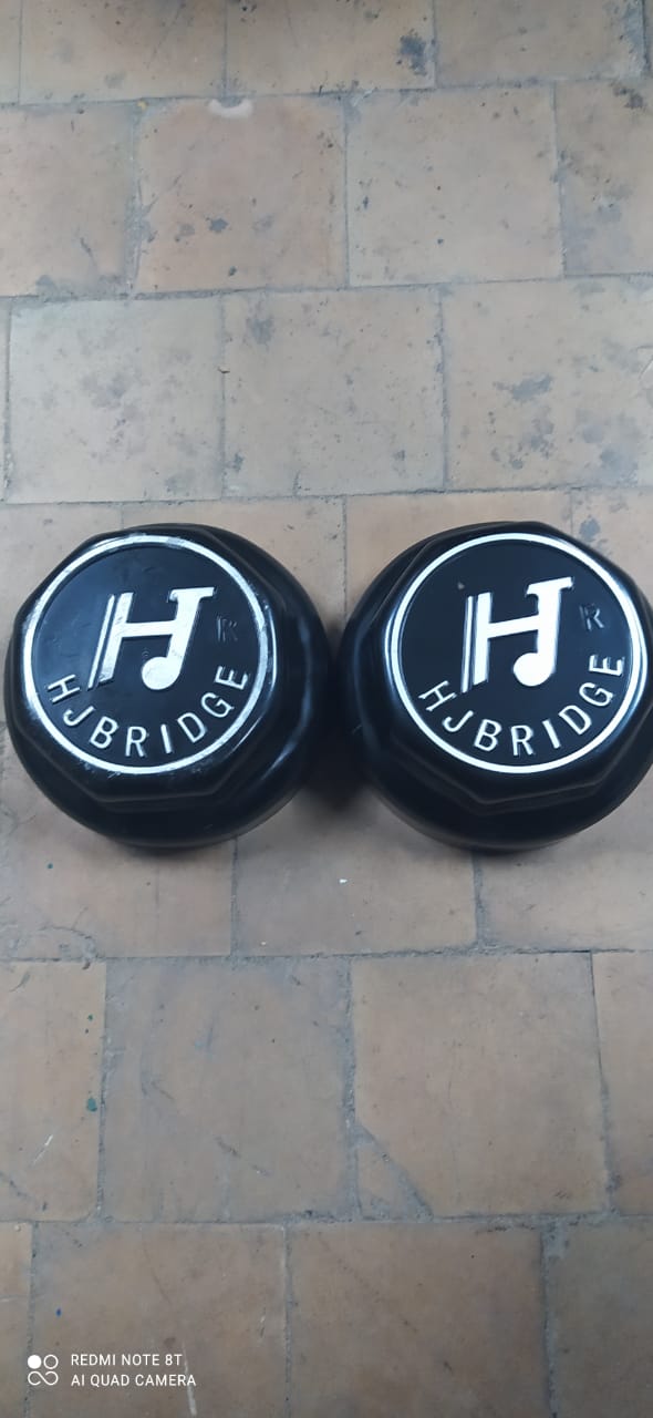 Крышка ступицы 12т HJB