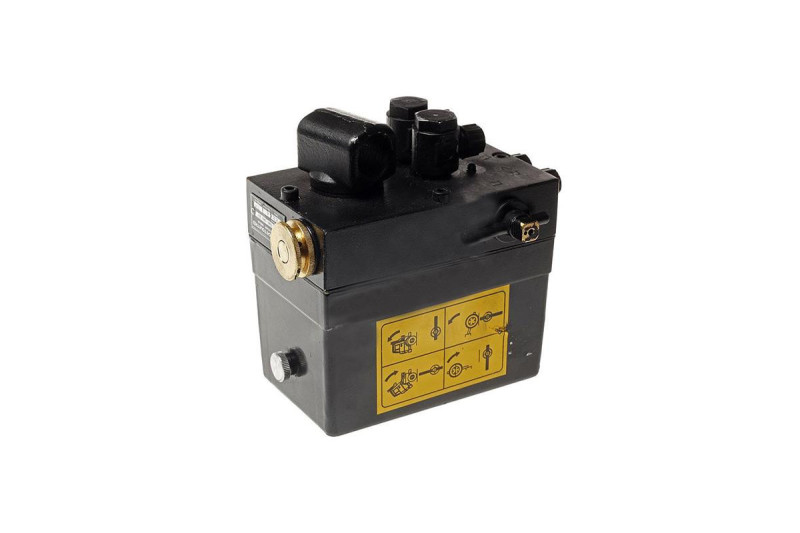 Насос механизма опрокидывания кабины КАМАЗ КТС40-506.900-К4 Автомагнат