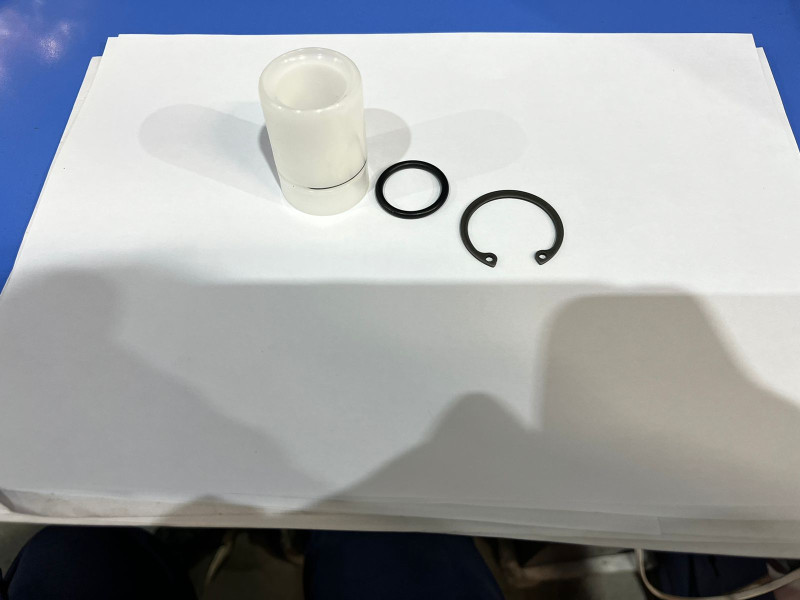 Втулка со стопорными кольцами вала ручки опоры BPW G2 BPW OV3150001100