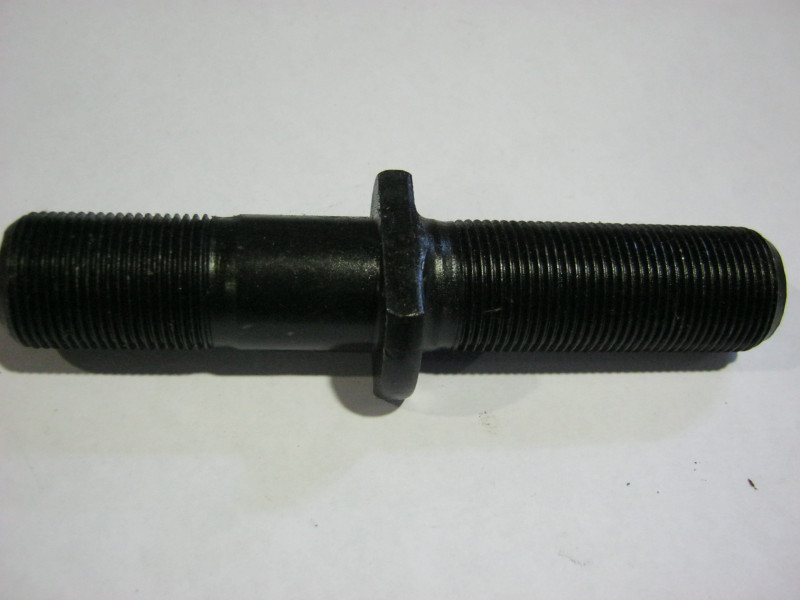 Шпилька колесная А0811 AMIRPART