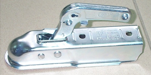 Головка сцепная прицепа SPP ZSK1300H - 1300/100кг квадрат 50х50mm вертикальное