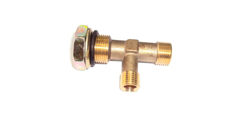 Тройник 18*14*22 861010