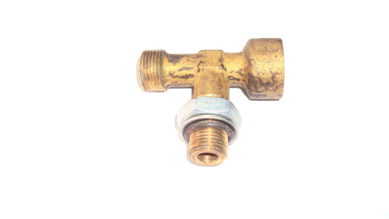 Тройник 20*16*22вн (под торм.шланг) ЕВРО5297-3506016