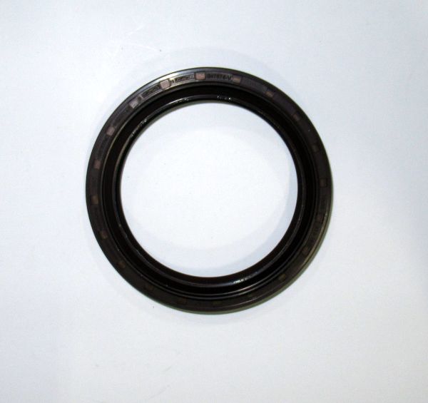 Манжета хвостовика реверсивная (70Х92Х13/18,5) КАМАЗ 49012589, BDUM5SLX26 - SKT 047876-V