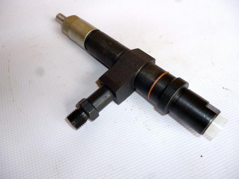 Форсунка в сборе EURO2 267.1112010-01