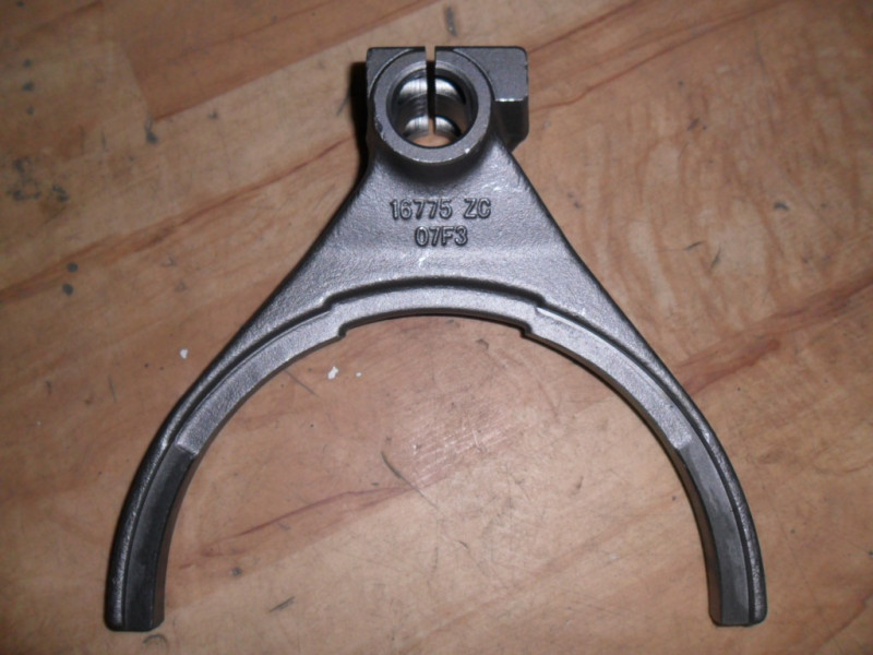 Вилка демультипликатора 16775