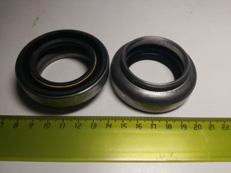 Манжета опоры 64221-3502022