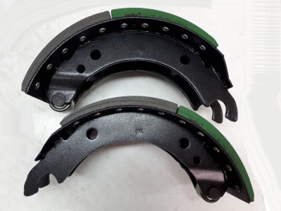 Колодка тормозная 420x180 BPW (с накладками и роликом) / Orex OR842003 @8064