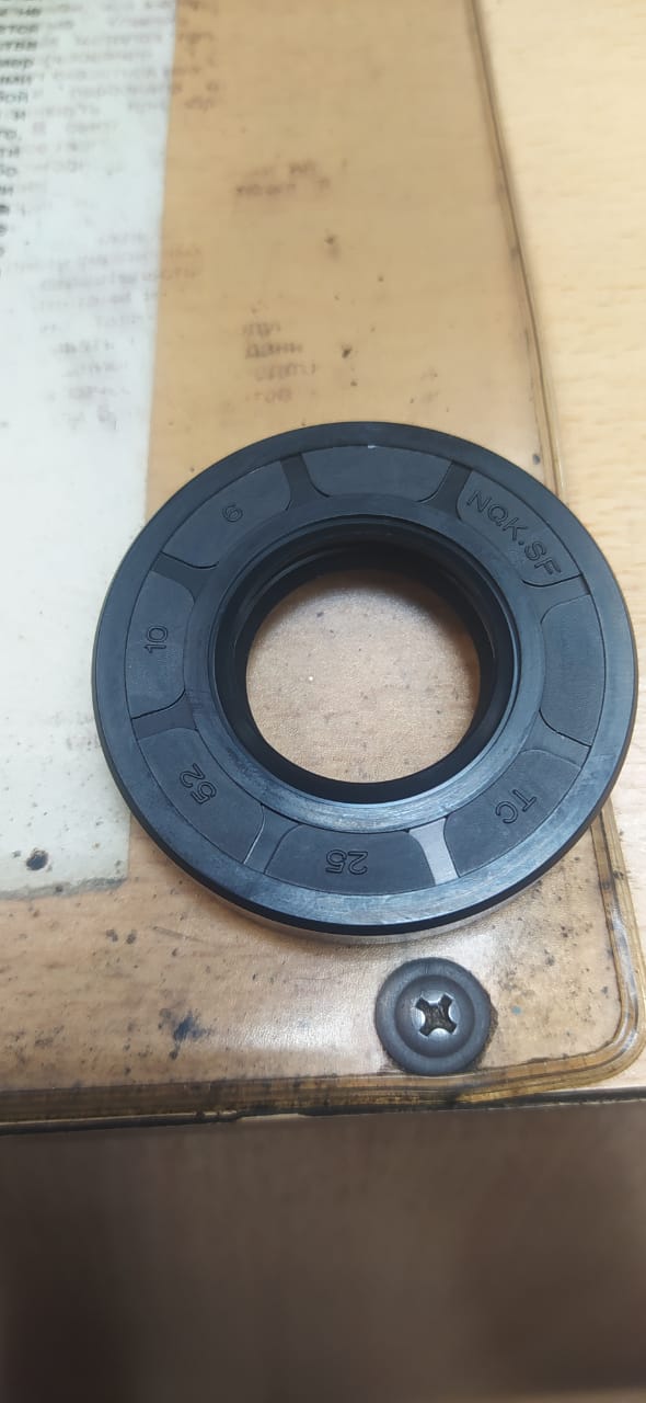 Манжета 25х52х10