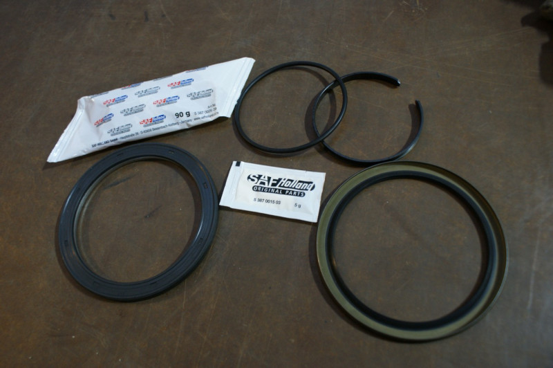 Р/к сальников ступицы S9/11 3718/4218/3020 SAF (3.434.3025.00)