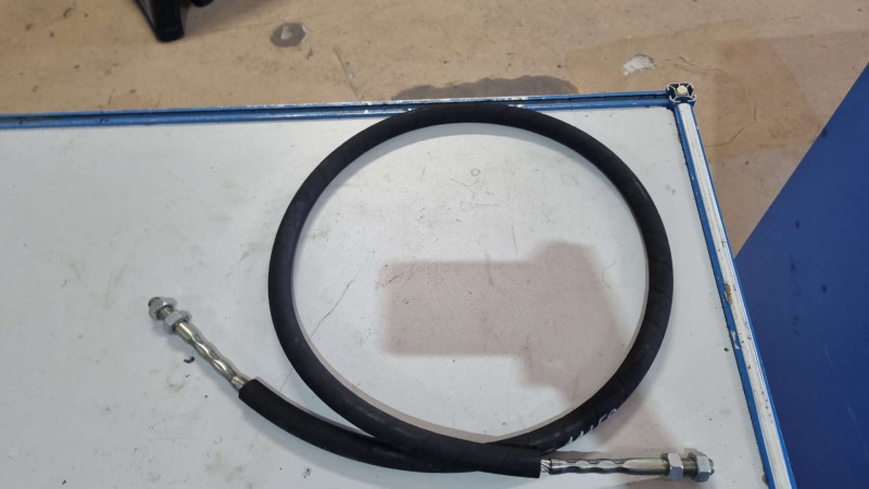 Трос страховочный L-1500мм болт - болт