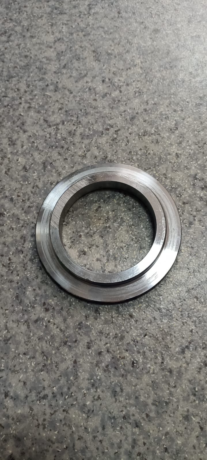 Кольцо приварное кронштейна МАЗ (16мм) (с буртом)