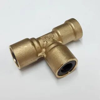 Фитинг тройник 6-6-6 CAMOZZI