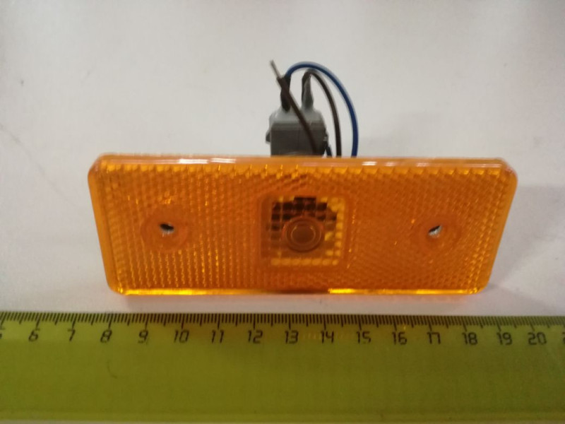Фонарь габаритный оранжевый 572410
