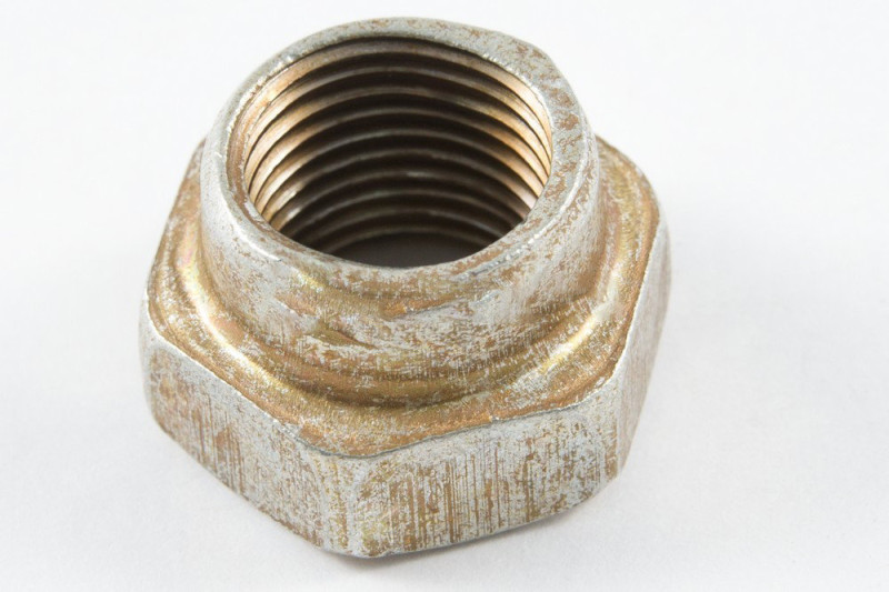 Гайка стремянки М16*1,5 ушка рессоры Урал 4320-2902044