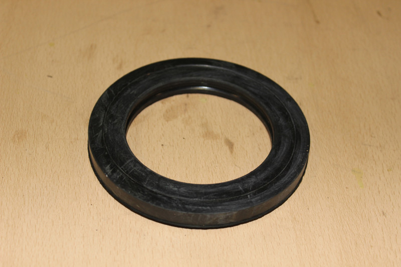 Кольцо на ось балансира 9693-2918098 (ПАО НЕФАЗ)