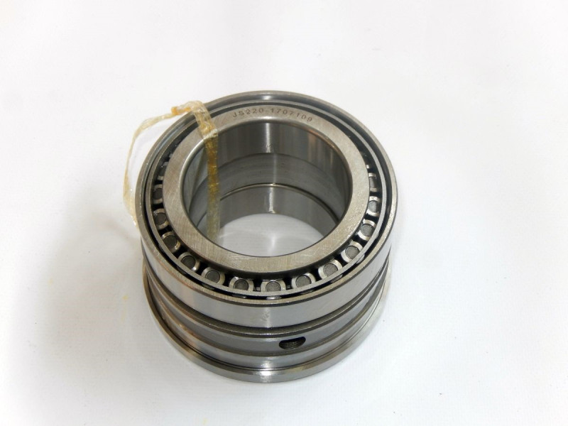 Конусный подшипник JS220-1707109