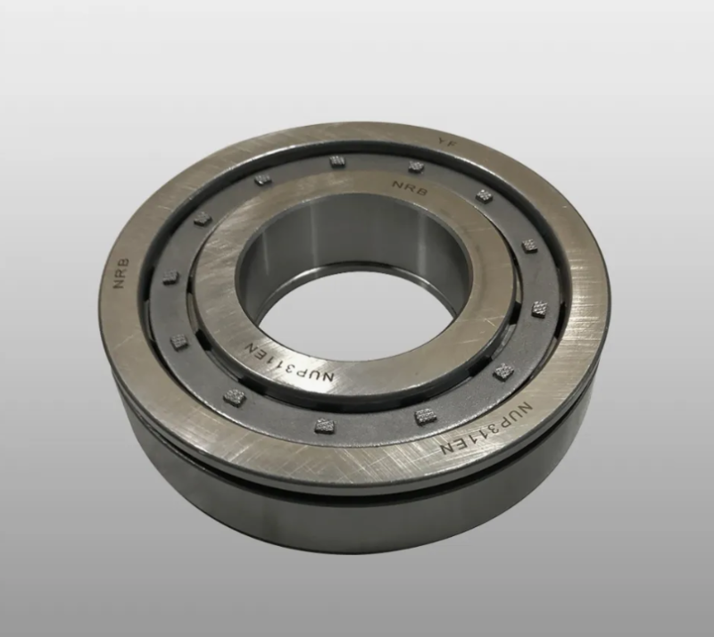 Подшипник роликовый с канавкой КПП SHACMAN SHAANXI 192311Е