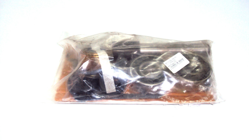 Р/к водяного насоса 7511-1307003-02 (вал+подш)