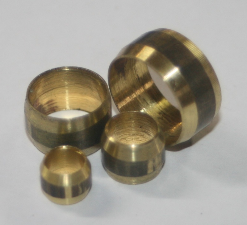 Муфта конусная d=8мм латунь 864815