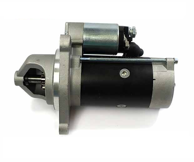 Стартер редукторный 2402-3708 (24.3708-01) (24.3708) Мтз-50,80,100 с дв. Д-50, -240, 12В, 4 кВт