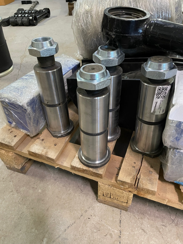 Ось балансира в сборе полуприцепа 99390А ТСМ