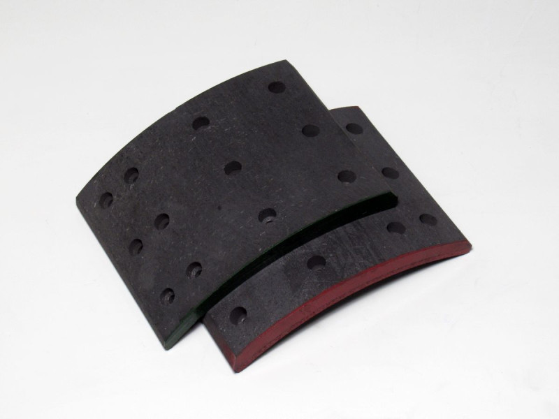 Накладки тормозные в комплекте д/торм.колодок на 1 мост L1 8т А0814/А0815 /ABL 2102 2-й рем.без закл