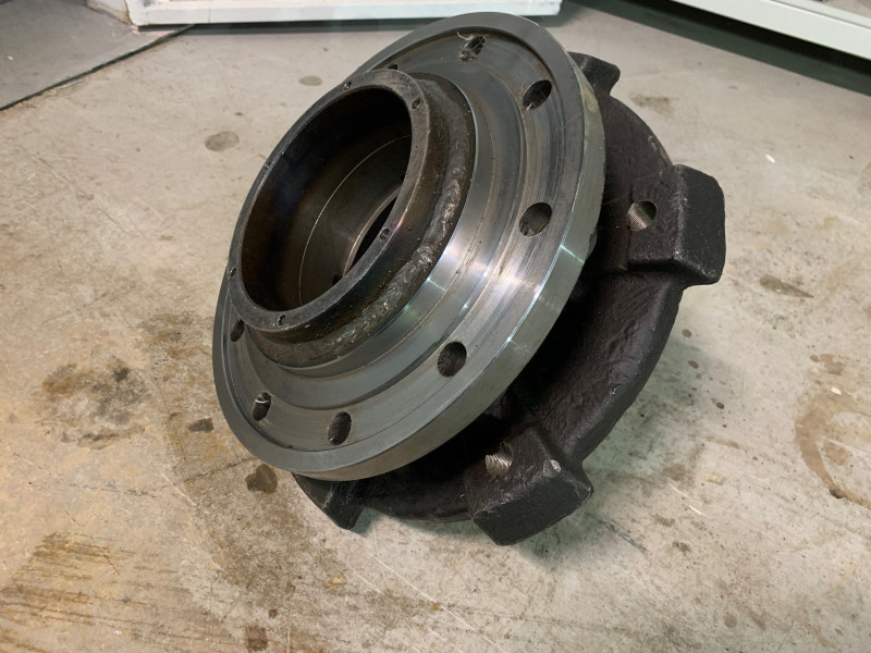 Ступица колеса 99858-3104015