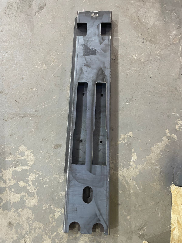 Стойка задняя левая 920 мм