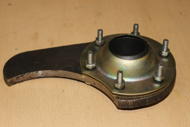 Кронштейн 311010-3519180/181