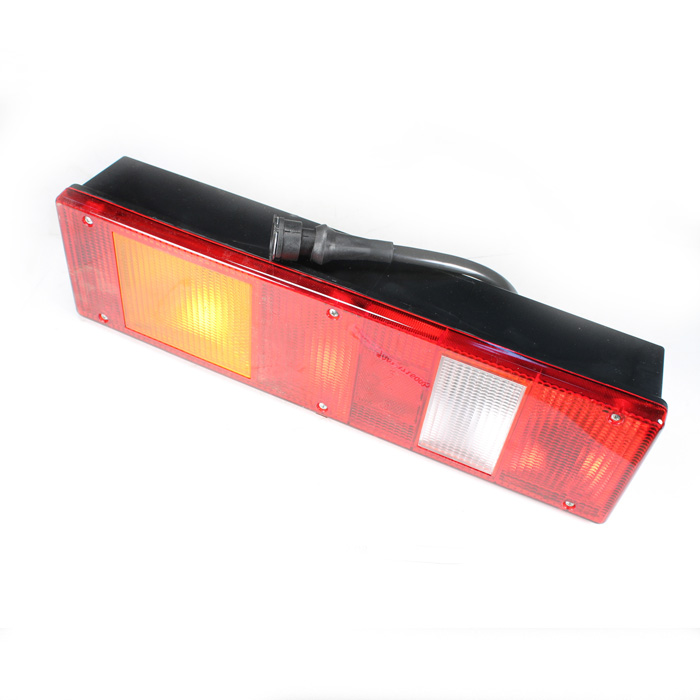 Фонарь зад.(7442.3716-10) прав. с проводом (вилка СЦАЗ) с габаритом, МАЗ,КАМАЗ,УРАЛ,ЗИЛ(Руденск)