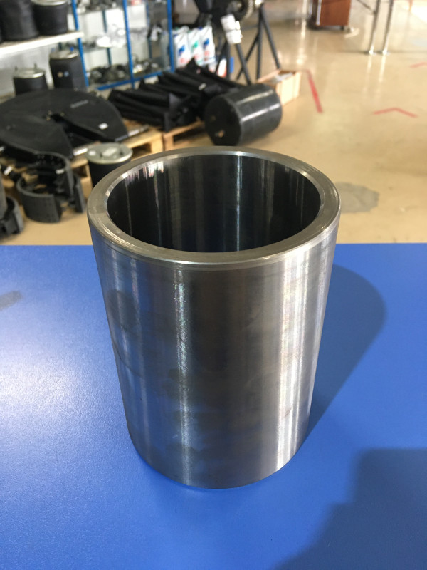 Втулка корпуса балансира маз приварная