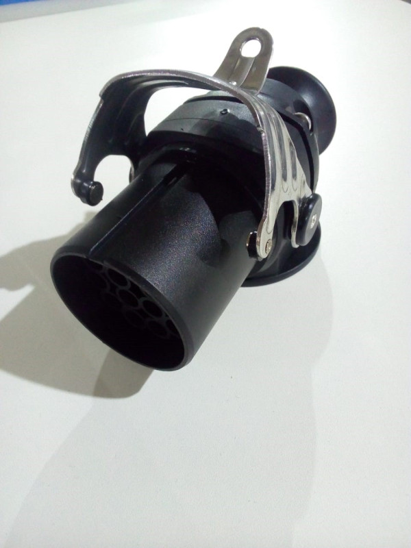 Разъем ABS 15-полюсной (вилка) AP594600